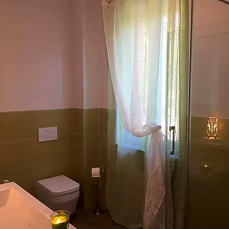 Nocleg ze śniadaniem Arcobaleno Longone al Segrino