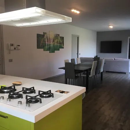 Arcobaleno Panzió Longone al Segrino